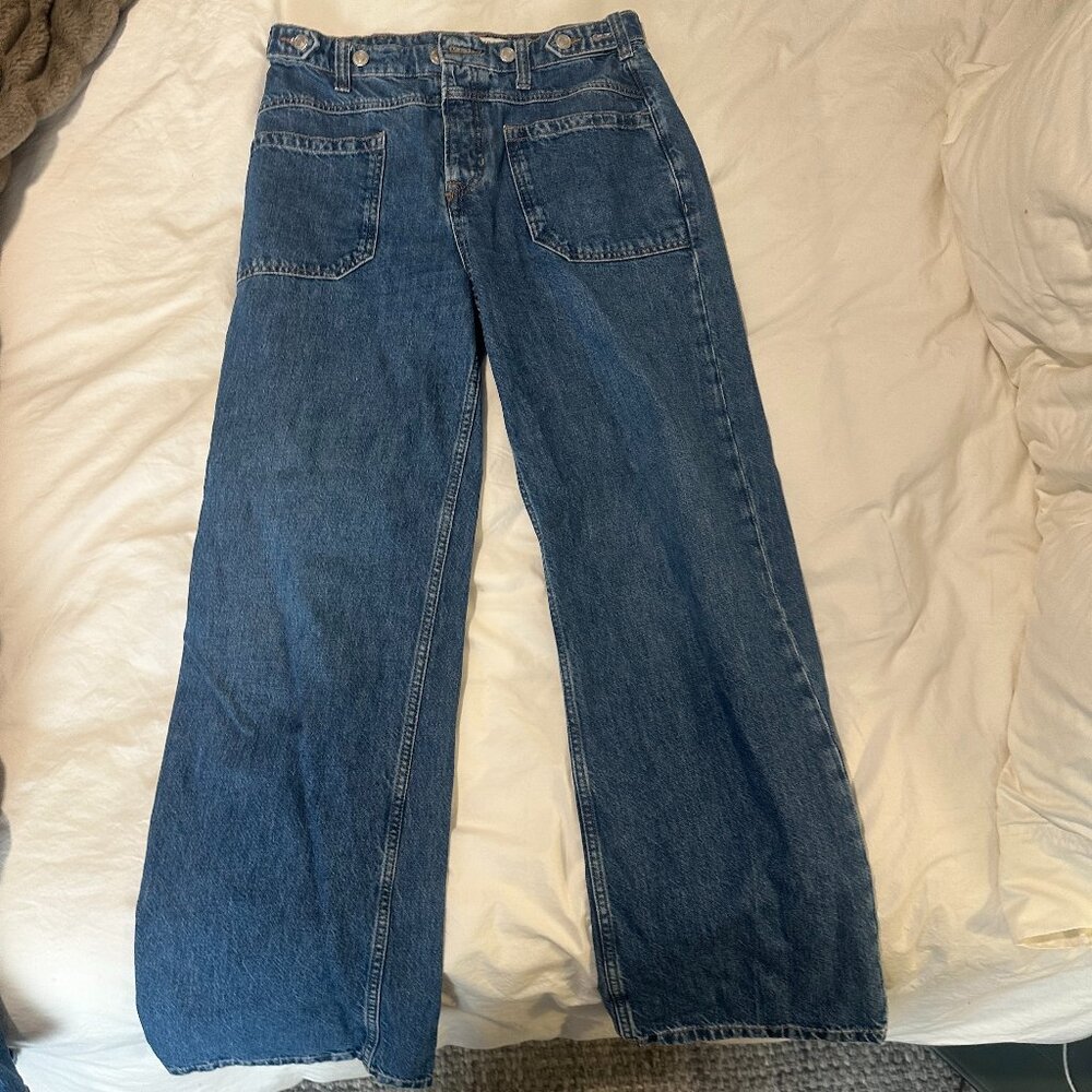 We The Free blue jeans with front patch pockets, size 26